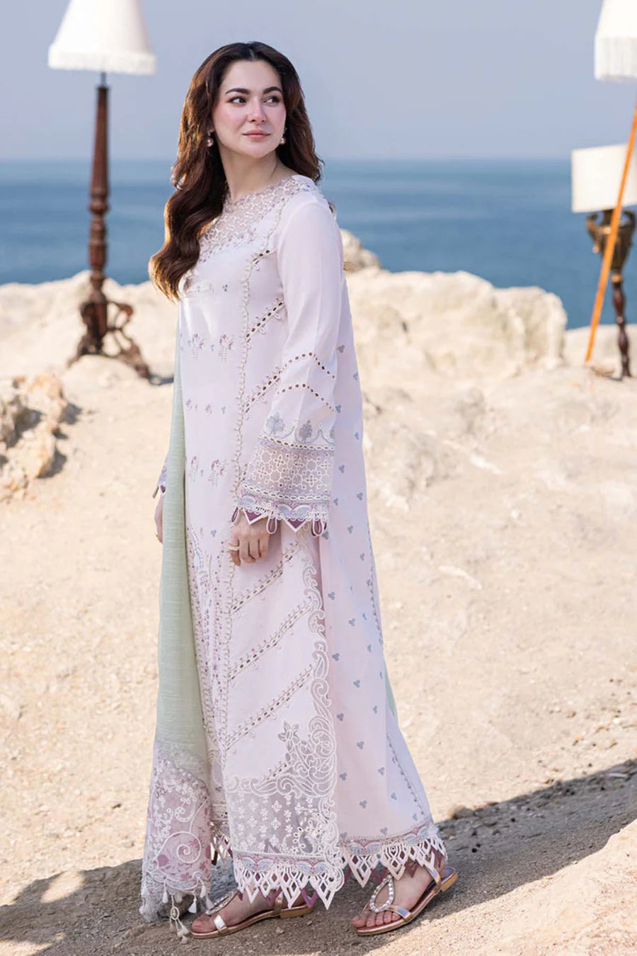 Qalamkar Luxury Embroidered Lawn 3pc with Embroidered Slub Net Dupatta - NA1837