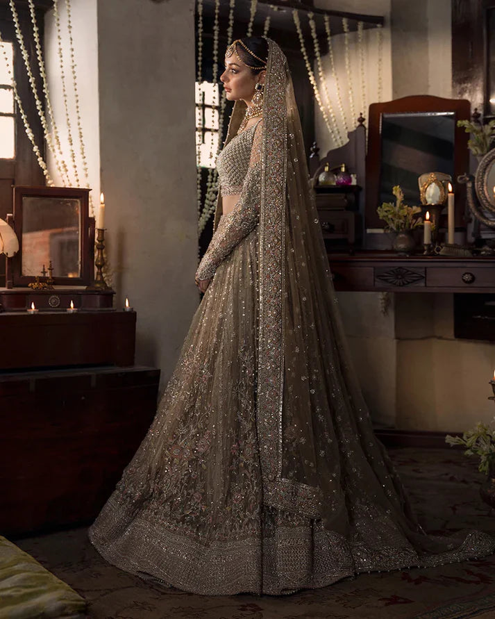 FAIZA SAQLAIN BRIDALS'25 MAH 03)